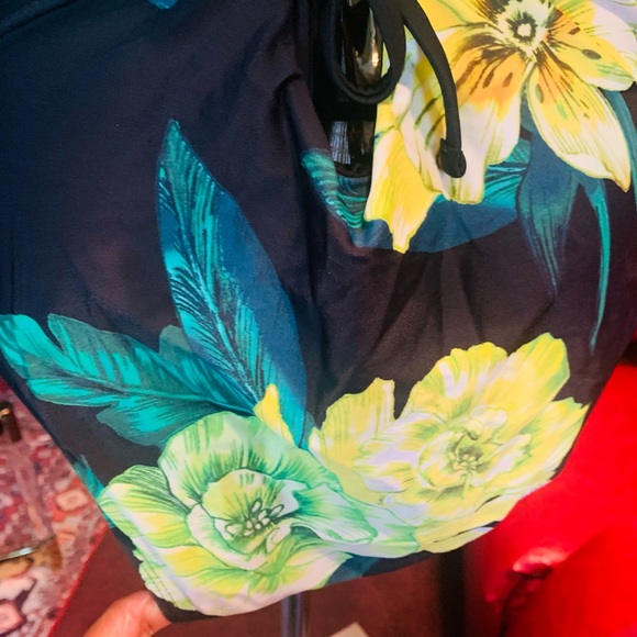 TINIBIKINI LOW CUT ONE PIECE SWIMSUIT - Picture 6 of 8